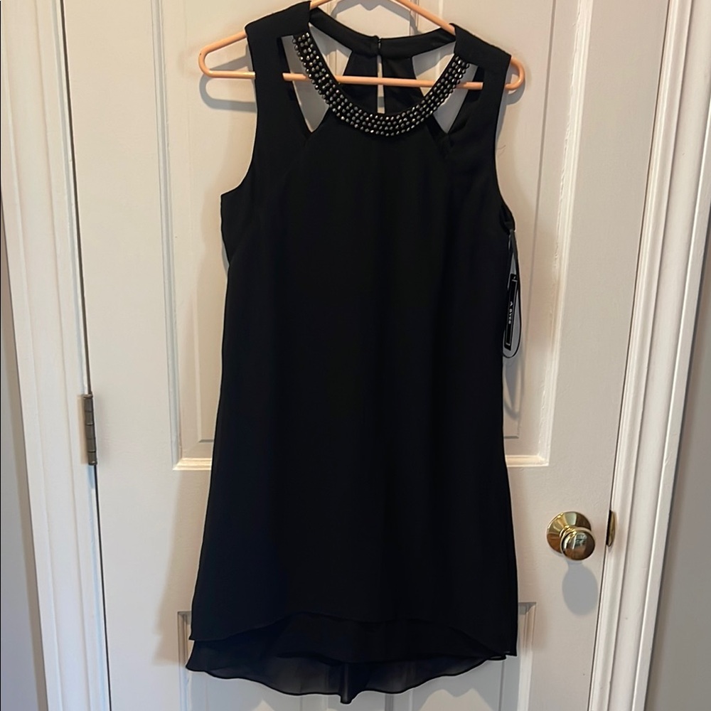A. Byer Black Sleeveless Sheath Dress with Cutout Crew Neck